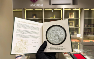 Read more about the article Giá bạc sáng nay ngày 24/4