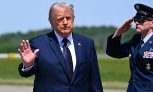 Read more about the article Những nghị sĩ Cộng hòa lo ông Trump nhượng bộ Iran quá mức